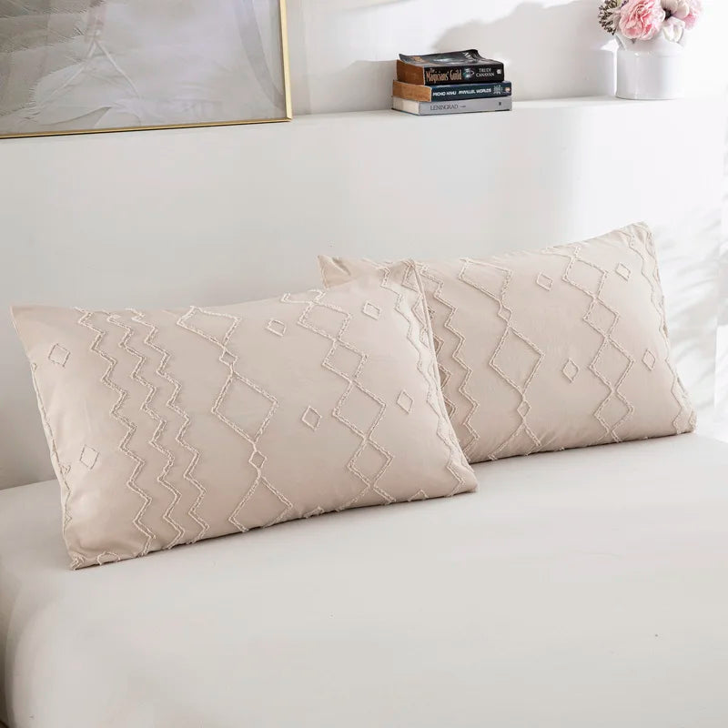 3-Piece Tufted Duvet Set (Duvet + 2 pillow case)